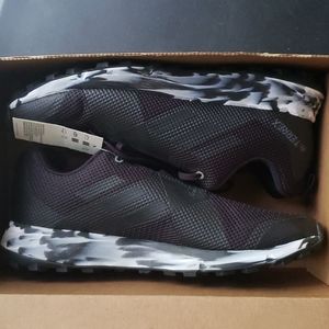 NWT Men's Adidas Terrex Two Size 10.5